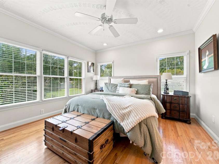 1338 Willow Creek Drive, Newton, NC 28658.  MLS# CAR4414738, YatesRealty ID 46867. 