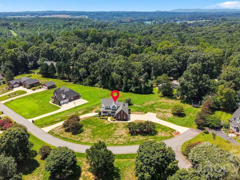 1338 Willow Creek Drive, Newton, NC 28658.  MLS# CAR4414738, YatesRealty ID 46867. 