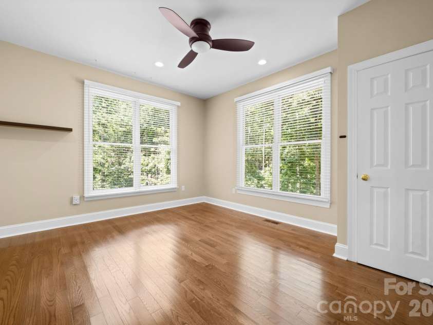 2752 Brittany Drive, Lenoir, NC 28645.  MLS# CAR4416951, YatesRealty ID 46869. 