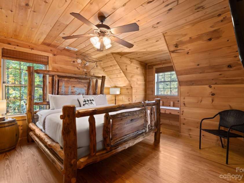 105 Palisade Drive, Mill Spring, NC 28756.  MLS# CAR4081956, YatesRealty ID 4687. 