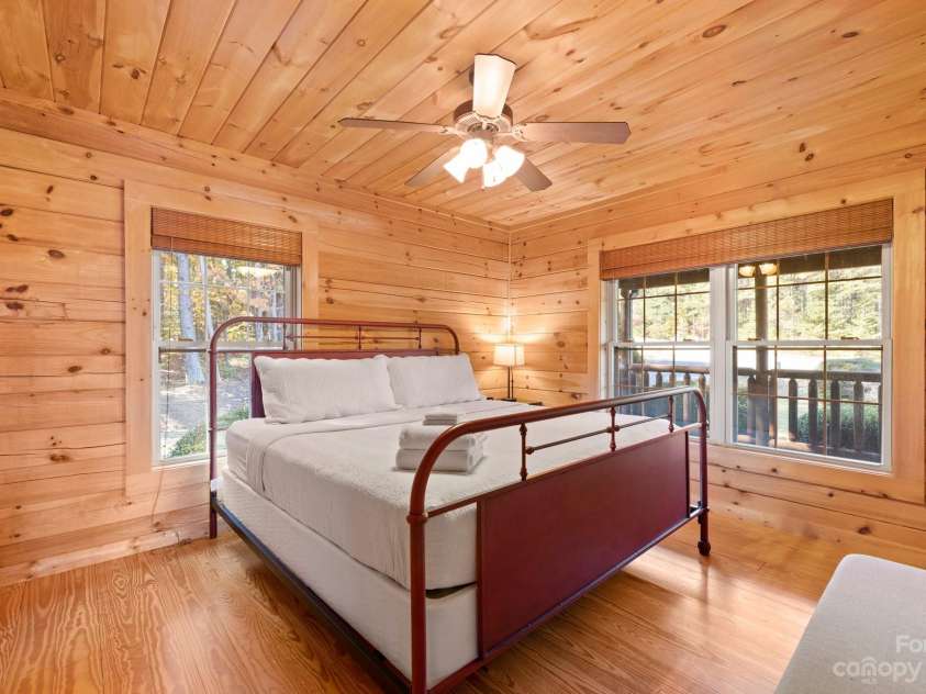 105 Palisade Drive, Mill Spring, NC 28756.  MLS# CAR4081956, YatesRealty ID 4687. 