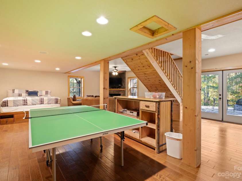 105 Palisade Drive, Mill Spring, NC 28756.  MLS# CAR4081956, YatesRealty ID 4687. 