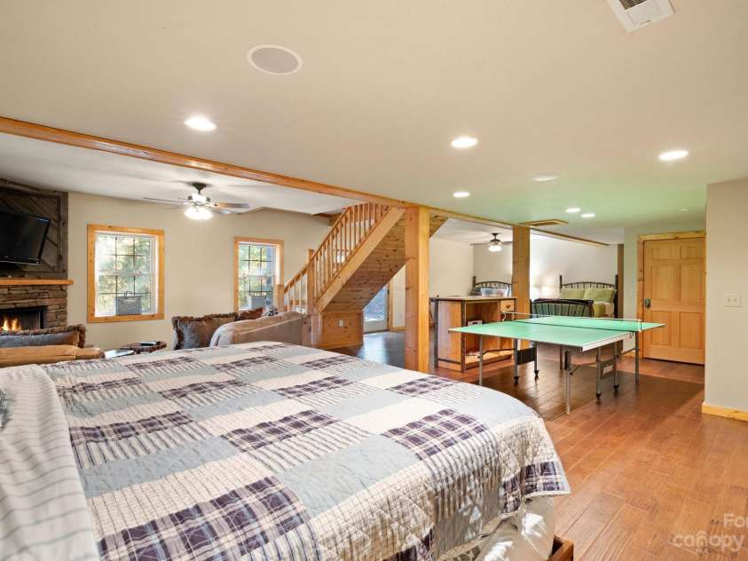 105 Palisade Drive, Mill Spring, NC 28756.  MLS# CAR4081956, YatesRealty ID 4687. 