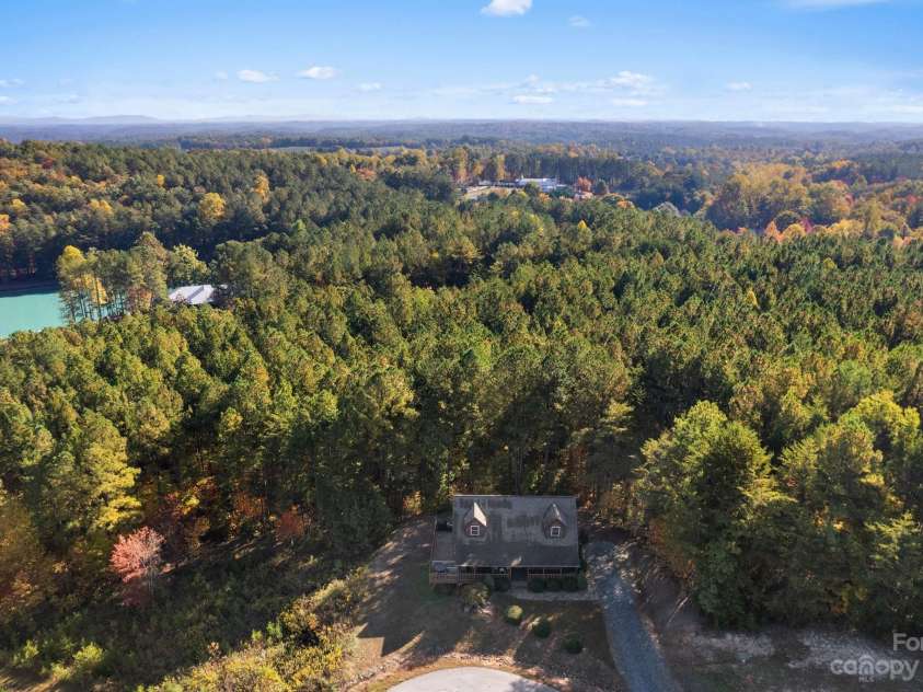 105 Palisade Drive, Mill Spring, NC 28756.  MLS# CAR4081956, YatesRealty ID 4687. 