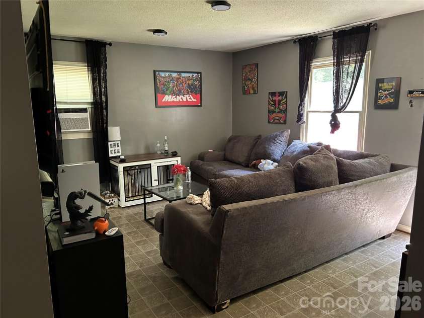 6800 Glover Lane, Stanley, NC 28164.  MLS# CAR4417250, YatesRealty ID 46870. 