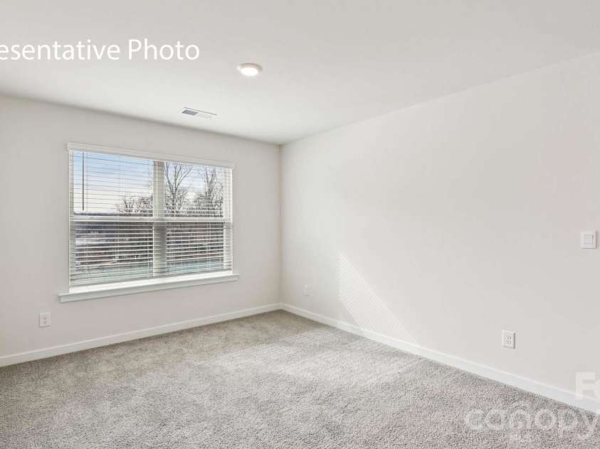 5616 Pamplona Way, Charlotte, NC 28214.  MLS# CAR4351315, YatesRealty ID 46879. 