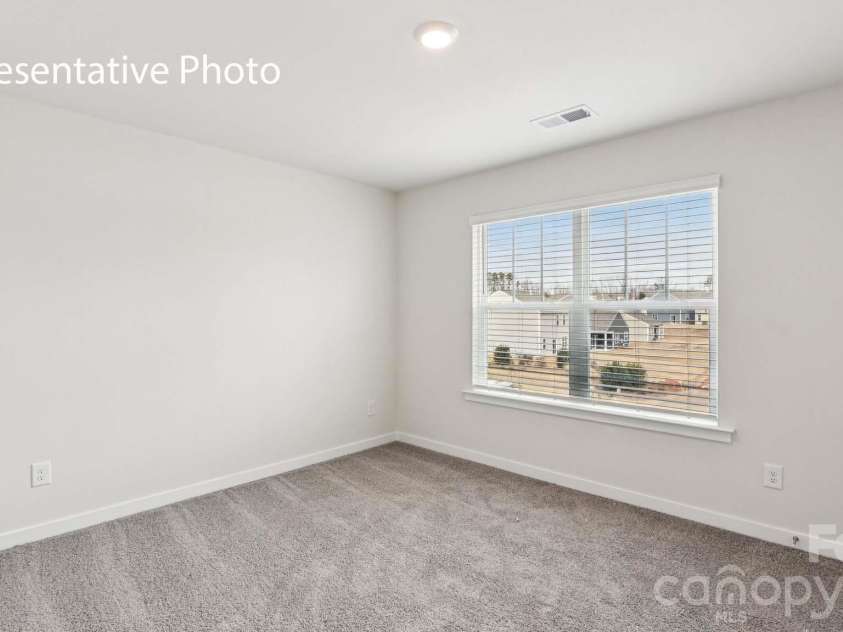 5616 Pamplona Way, Charlotte, NC 28214.  MLS# CAR4351315, YatesRealty ID 46879. 