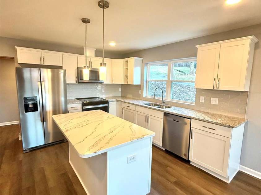 343 Shasta Lane, Lenoir, NC 28645.  MLS# CAR4327968, YatesRealty ID 4688. 