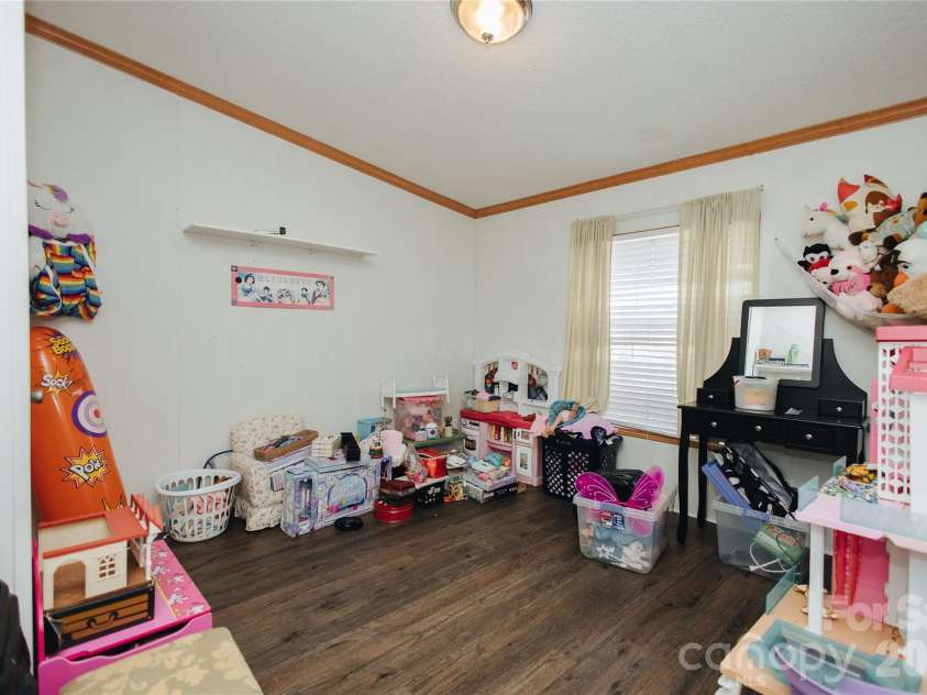 65 Skyview Ridge Drive, Marion, NC 28752.  MLS# CAR4353445, YatesRealty ID 4688. 