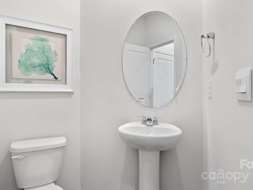 80 Lillian Lane, Hendersonville, NC 28792.  MLS# CAR4201204, YatesRealty ID 4688. **Picture for representation only