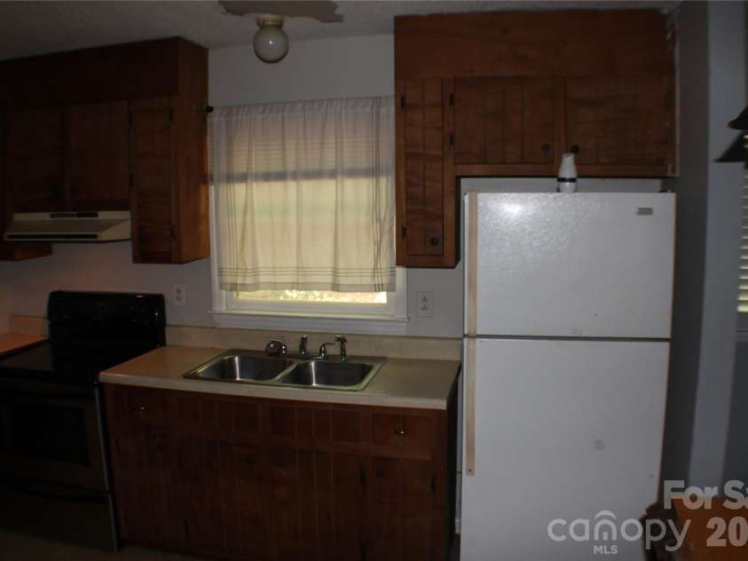 6791 Glover Lane, Stanley, NC 28164.  MLS# CAR4418060, YatesRealty ID 46880. 