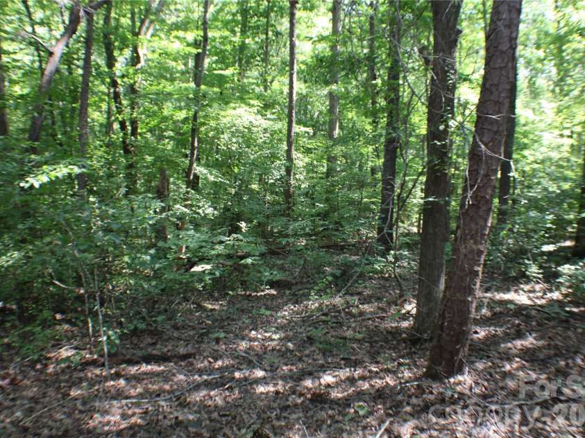 6804 Glover Lane, Stanley, NC 28164.  MLS# CAR4417490, YatesRealty ID 46881. 