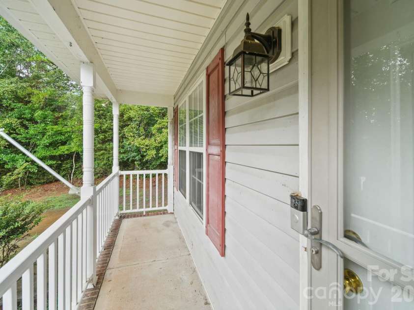 147 Island Terrace Road, Statesville, NC 28677.  MLS# CAR4416211, YatesRealty ID 46882. 