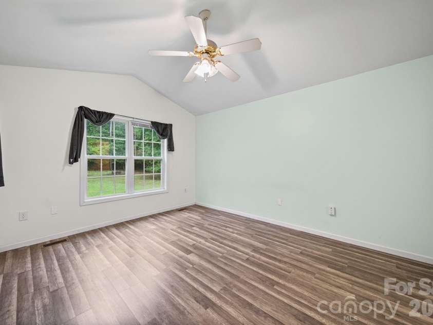 147 Island Terrace Road, Statesville, NC 28677.  MLS# CAR4416211, YatesRealty ID 46882. 
