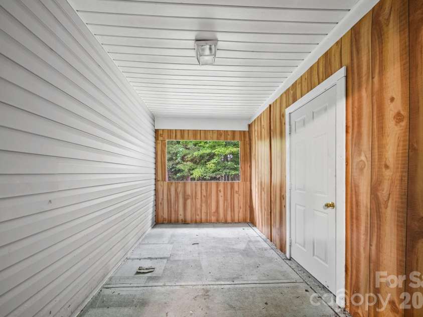 147 Island Terrace Road, Statesville, NC 28677.  MLS# CAR4416211, YatesRealty ID 46882. 