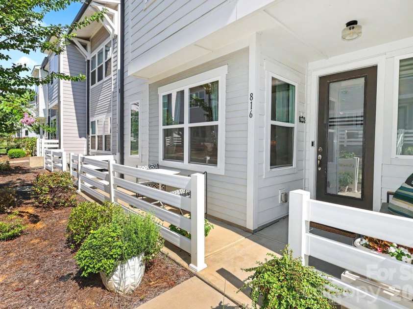 816 Redd Alley, Charlotte, NC 28217.  MLS# CAR4415143, YatesRealty ID 46885. 