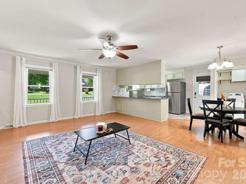 3004 Winston Drive, Concord, NC 28027.  MLS# CAR4412500, YatesRealty ID 46886. 