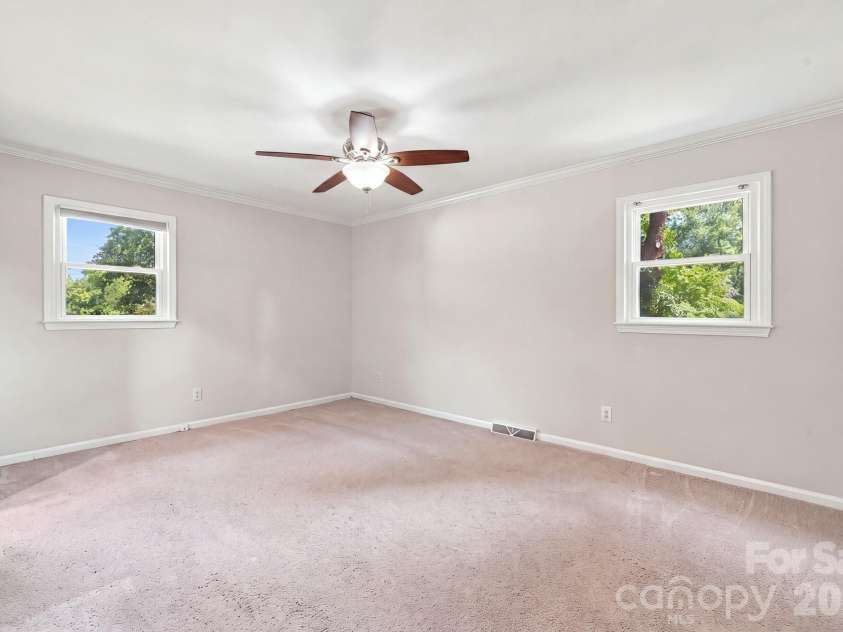 3004 Winston Drive, Concord, NC 28027.  MLS# CAR4412500, YatesRealty ID 46886. 