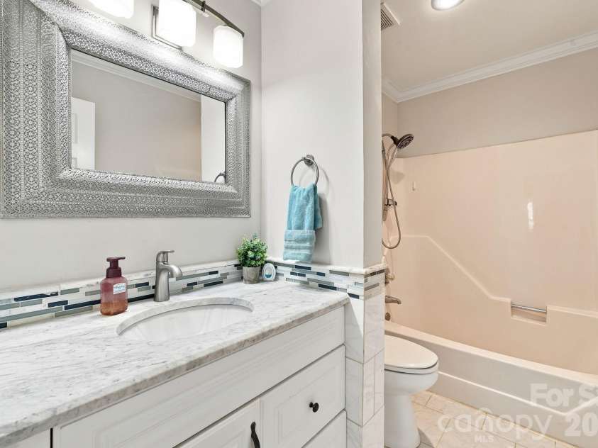 3004 Winston Drive, Concord, NC 28027.  MLS# CAR4412500, YatesRealty ID 46886. 