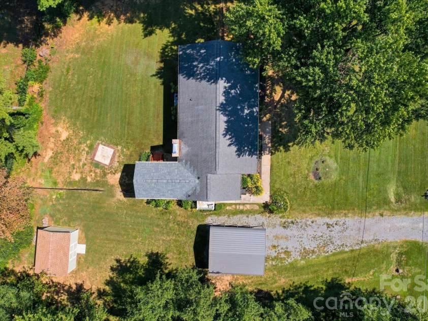 3004 Winston Drive, Concord, NC 28027.  MLS# CAR4412500, YatesRealty ID 46886. 