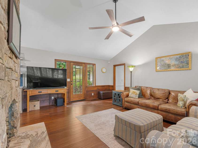 12 E Park Drive, Tryon, NC 28782.  MLS# CAR4415463, YatesRealty ID 46887. 