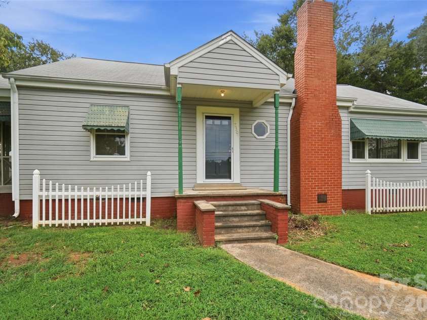 2304 Mclean Street, Gastonia, NC 28054.  MLS# CAR4416725, YatesRealty ID 46889. 