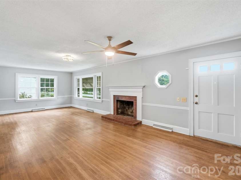 2304 Mclean Street, Gastonia, NC 28054.  MLS# CAR4416725, YatesRealty ID 46889. 
