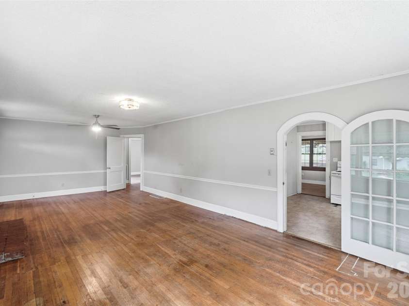 2304 Mclean Street, Gastonia, NC 28054.  MLS# CAR4416725, YatesRealty ID 46889. 