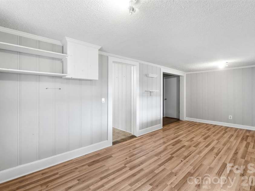 2304 Mclean Street, Gastonia, NC 28054.  MLS# CAR4416725, YatesRealty ID 46889. 