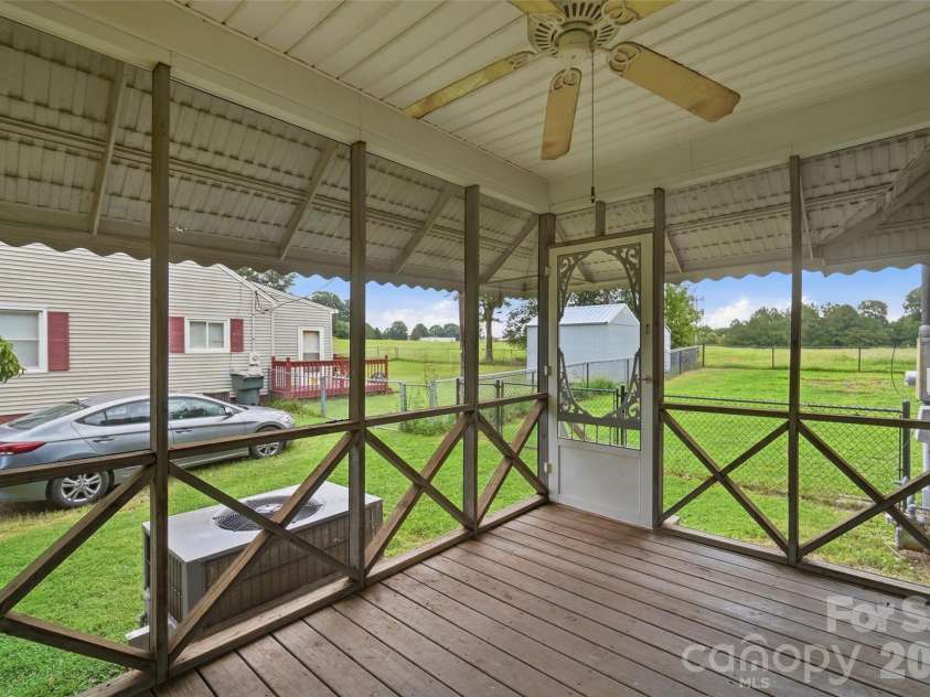 2304 Mclean Street, Gastonia, NC 28054.  MLS# CAR4416725, YatesRealty ID 46889. 