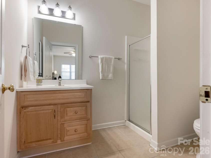 3228 Twelve Oaks Place, Charlotte, NC 28270.  MLS# CAR4337681, YatesRealty ID 4689. BR 3 Bathroom