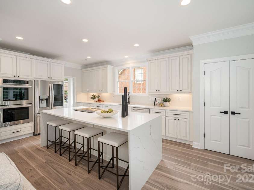 4012 Cambridge Hill Lane, Charlotte, NC 28270.  MLS# CAR4238828, YatesRealty ID 4689. 