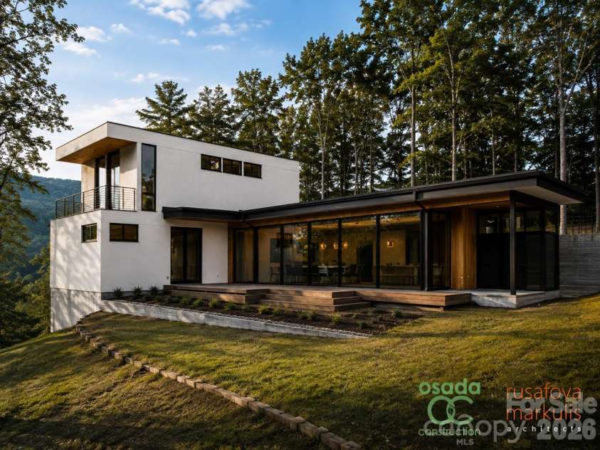 15 La Grange Drive, Asheville, NC 28805.  MLS# CAR4415540, YatesRealty ID 46891. Back exterior rendering