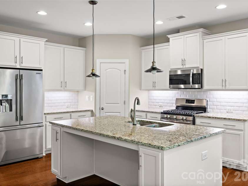 14114 Goldenrod Trace Road, Charlotte, NC 28278.  MLS# CAR4413317, YatesRealty ID 46892. 