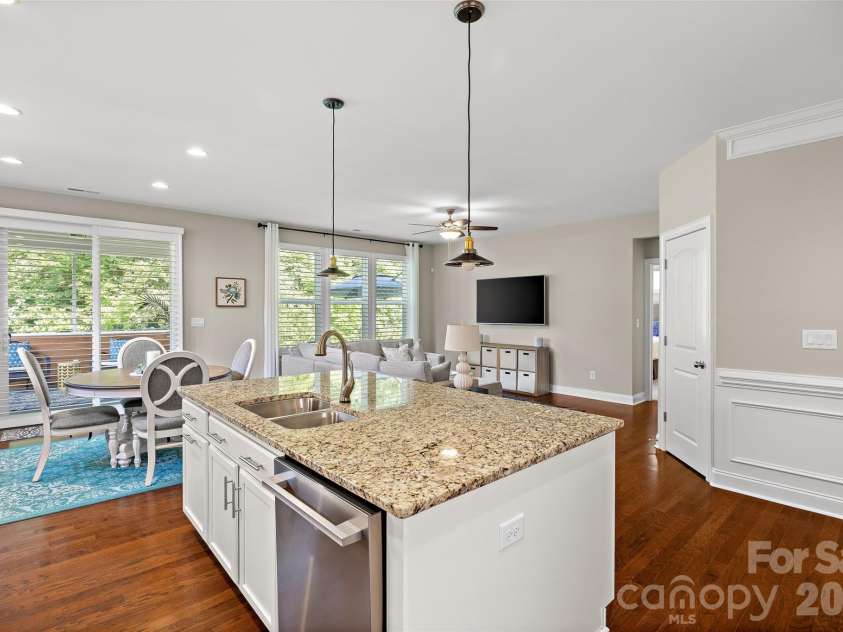 14114 Goldenrod Trace Road, Charlotte, NC 28278.  MLS# CAR4413317, YatesRealty ID 46892. 