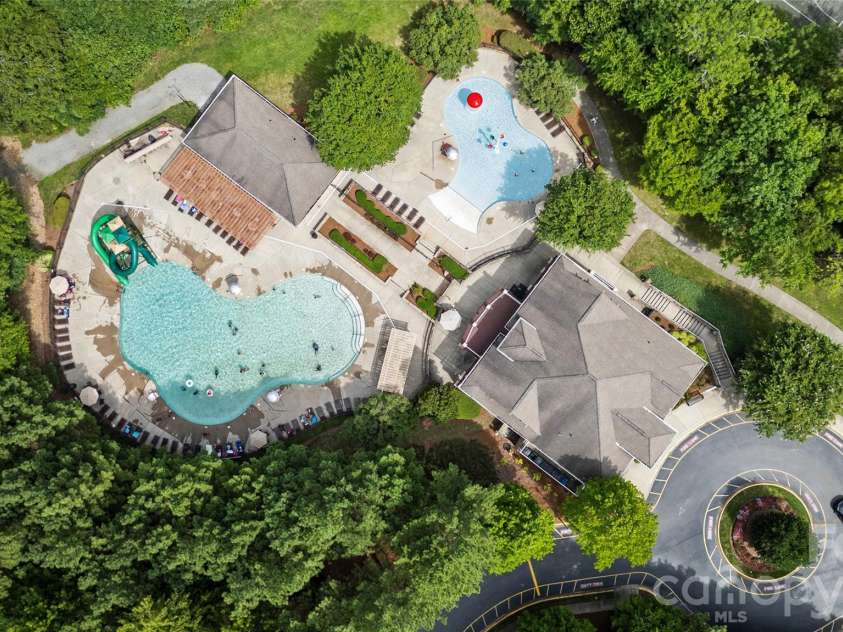 4519 Crownvista Drive, Charlotte, NC 28269.  MLS# CAR4410670, YatesRealty ID 46896. 