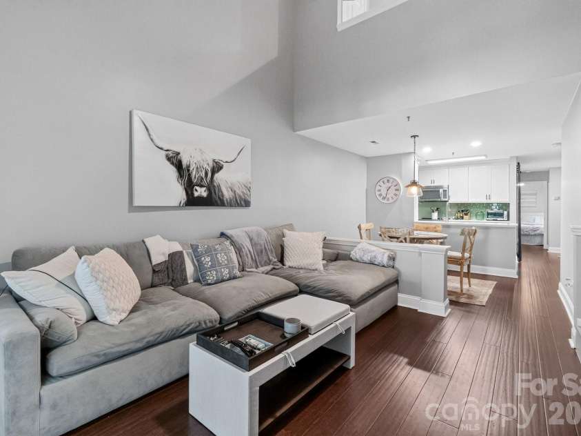712 Southwest Drive, Davidson, NC 28036.  MLS# CAR4414014, YatesRealty ID 46897. 