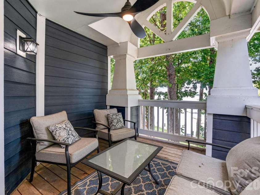 712 Southwest Drive, Davidson, NC 28036.  MLS# CAR4414014, YatesRealty ID 46897. 