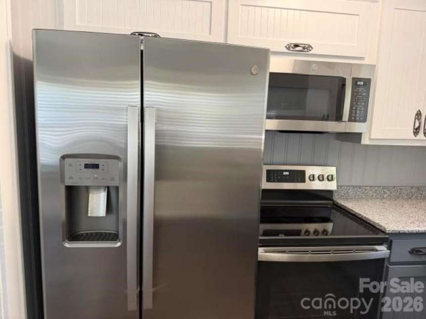 44 Ridgecrest Drive, Marion, NC 28752.  MLS# CAR4402036, YatesRealty ID 46899. 