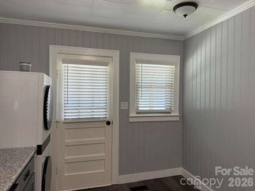 44 Ridgecrest Drive, Marion, NC 28752.  MLS# CAR4402036, YatesRealty ID 46899. 