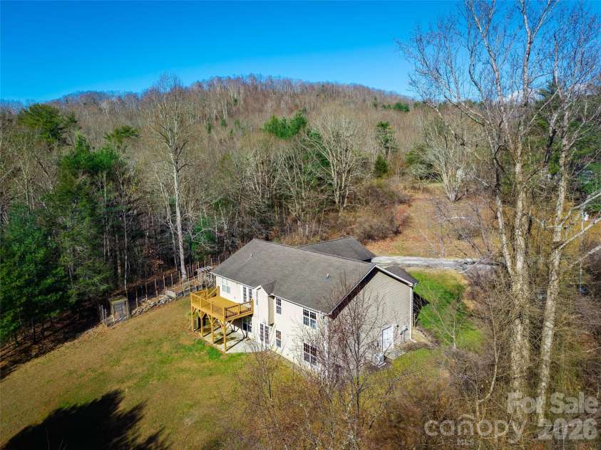151 Willard Lane, Hendersonville, NC 28792.  MLS# CAR4281738, YatesRealty ID 4690. 