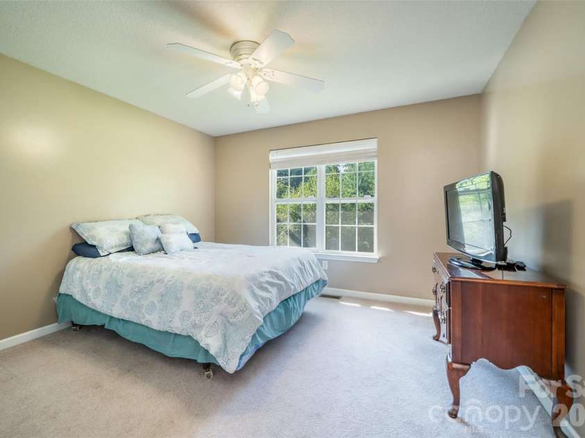 151 Willard Lane, Hendersonville, NC 28792.  MLS# CAR4281738, YatesRealty ID 4690. Bedroom
