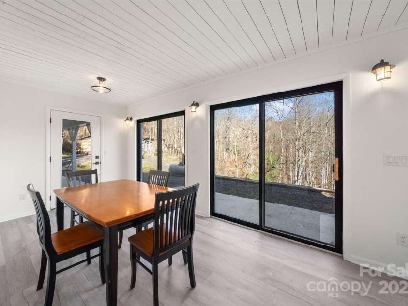 158 Blackberry Lane, Maggie Valley, NC 28751.  MLS# CAR4242897, YatesRealty ID 4690. Lower Level Closed In Porch