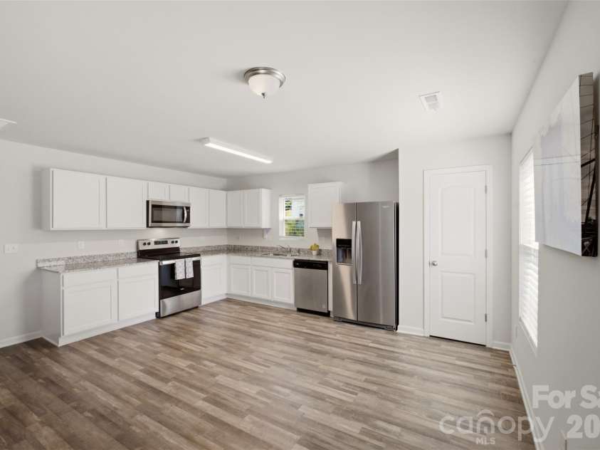 181 Four Andrews Drive, Harmony, NC 28634.  MLS# CAR4418501, YatesRealty ID 46902. 