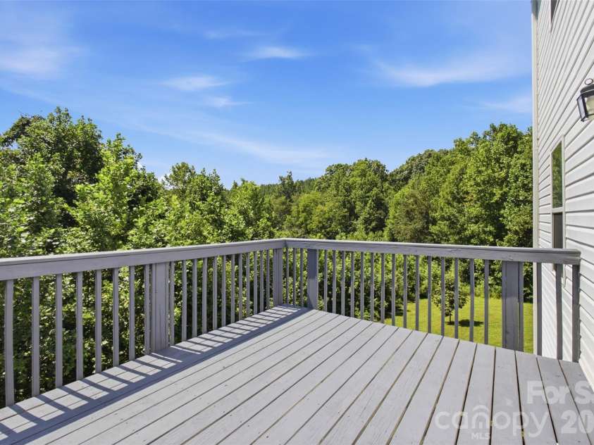 181 Four Andrews Drive, Harmony, NC 28634.  MLS# CAR4418501, YatesRealty ID 46902. 
