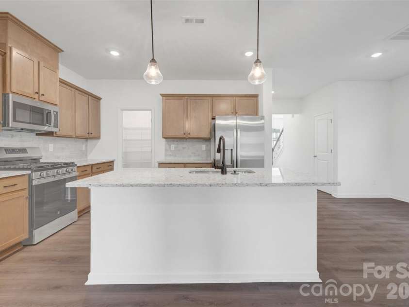 1521 Kate Cecil Way, York, SC 29745.  MLS# CAR4418457, YatesRealty ID 46906. Kitchen