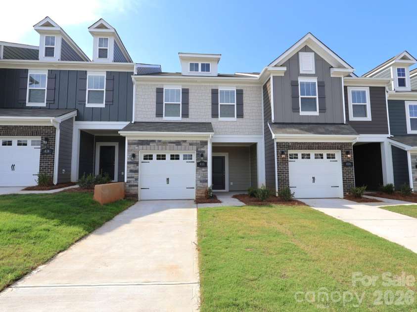410 Hendley Drive, York, SC 29745.  MLS# CAR4418452, YatesRealty ID 46908. Exterior
