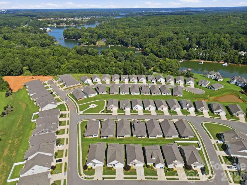 4532 Stellata Loop, Sherrills Ford, NC 28673.  MLS# CAR4417207, YatesRealty ID 46910. 