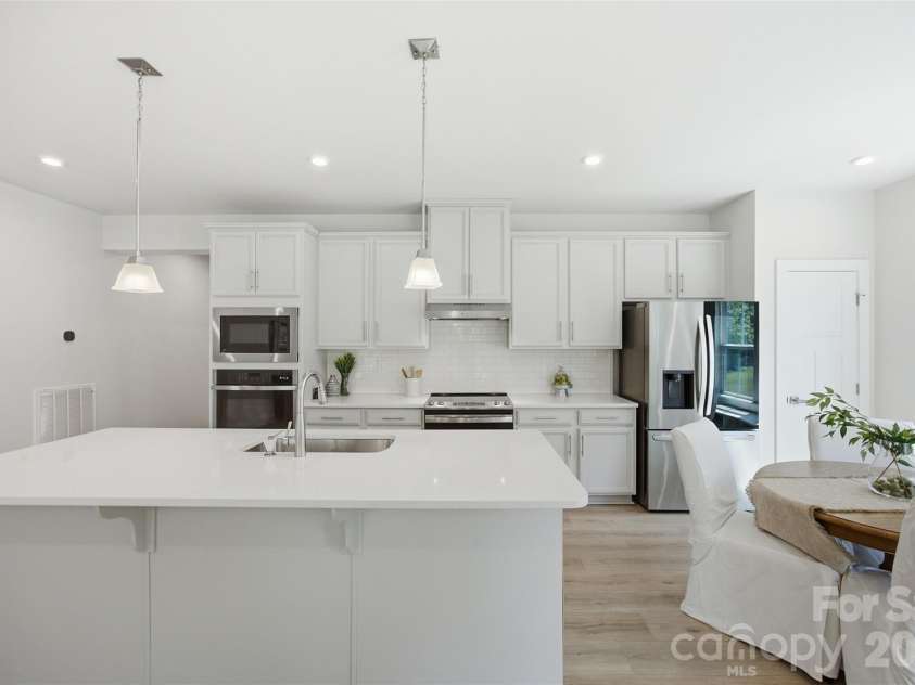 6428 Cambridge Drive, Harrisburg, NC 28075.  MLS# CAR4411916, YatesRealty ID 46914. 