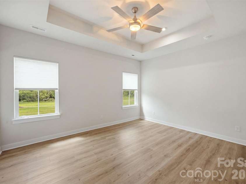 6428 Cambridge Drive, Harrisburg, NC 28075.  MLS# CAR4411916, YatesRealty ID 46914. 